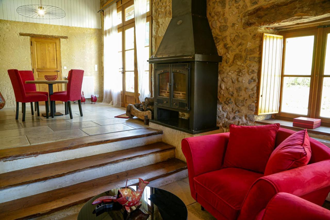 Bed and Breakfast Domaine Du Bourg Salon Exterior foto